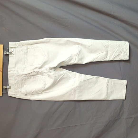 Juicy Couture Junior/Women's Petite Straight Leg Jeans - Picture 6 of 8